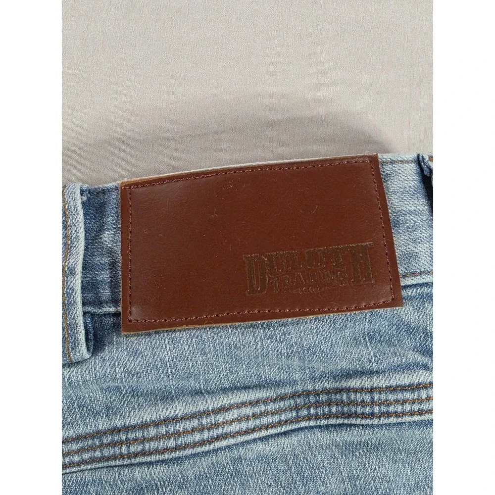 Duluth Trading Co Ballroom Flex Relaxed Fit Light Wash Jeans Mens 38x30 Utility